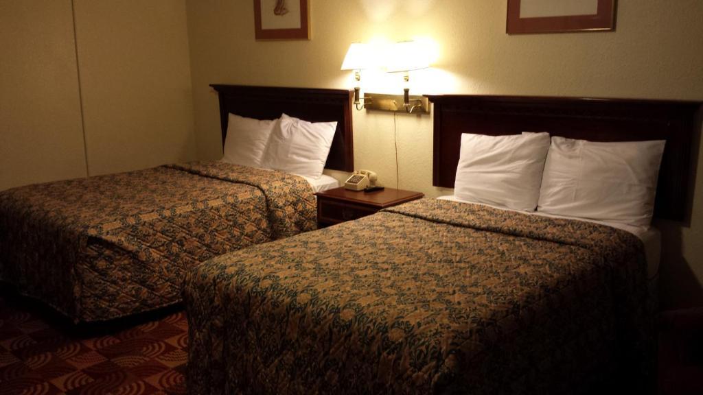 Red Carpet Inn & Suites New Cumberland Zimmer foto